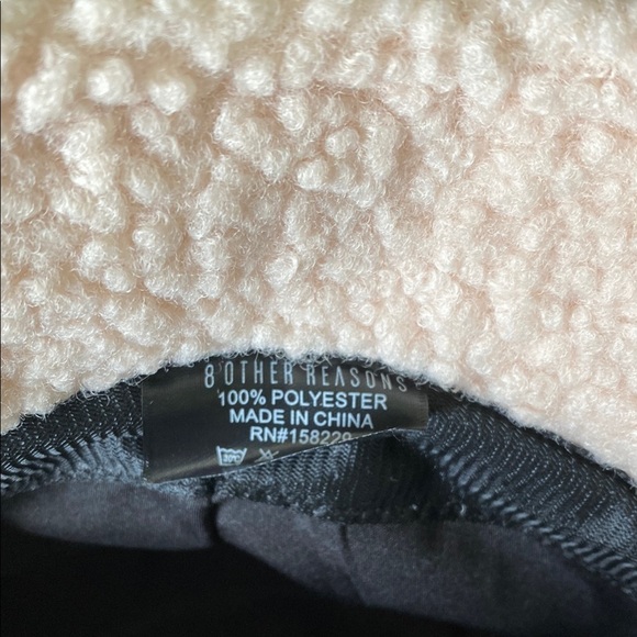 Cozy Cream Bucket Hat main image 5